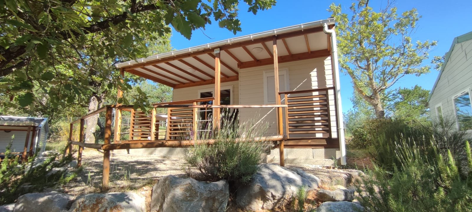 location de chalet familial 4 personnes au lac de Sainte Croix - Bauduen